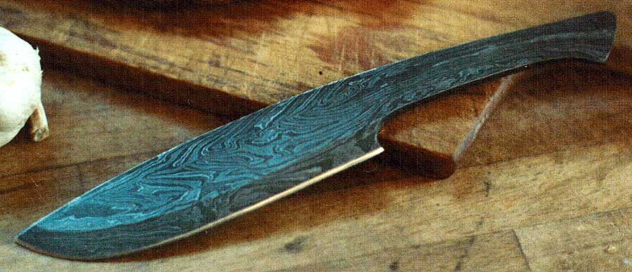 kitchenknife1.jpg